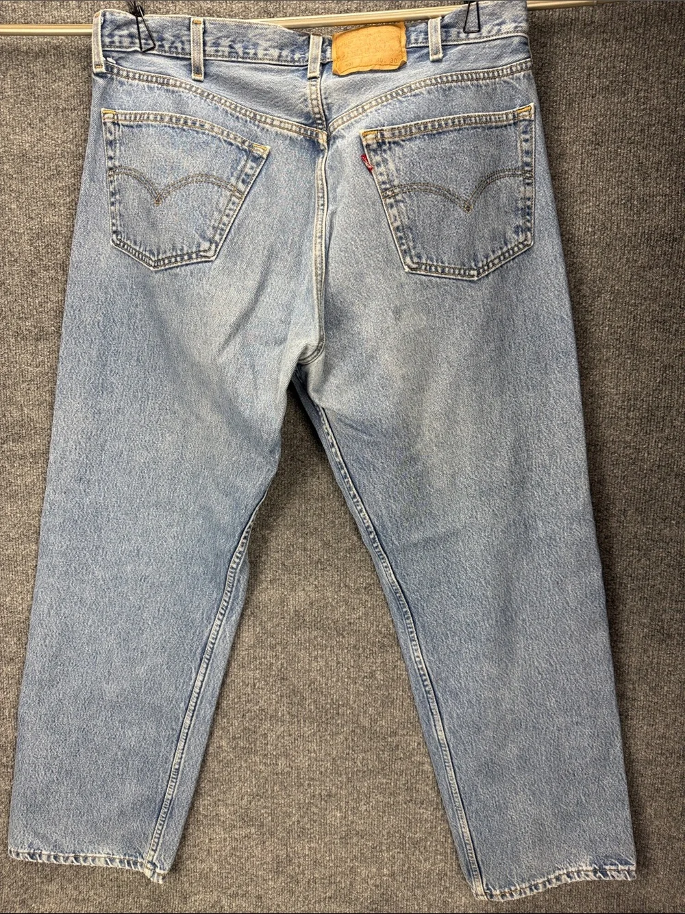 Vintage Levi's 501 Classic Straight Button Fly Men's Jeans W40 L30 10/2001
